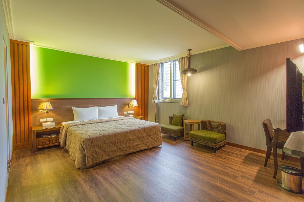 Monalisa Hotel 타이난 외부 사진